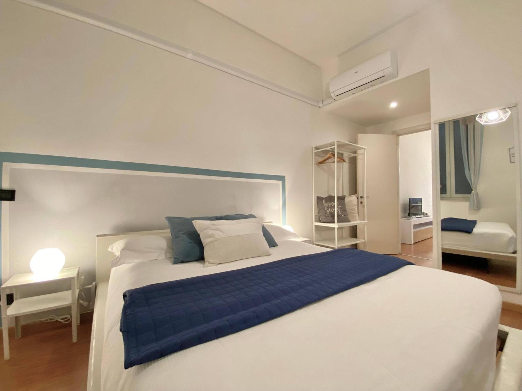 Mazzini 12, Elegant Central Apartment With Free Private Garage 800 M, Air Conditioning, Wi-Fi, Just 100 M From The Public Beach Rapallo Exterior photo